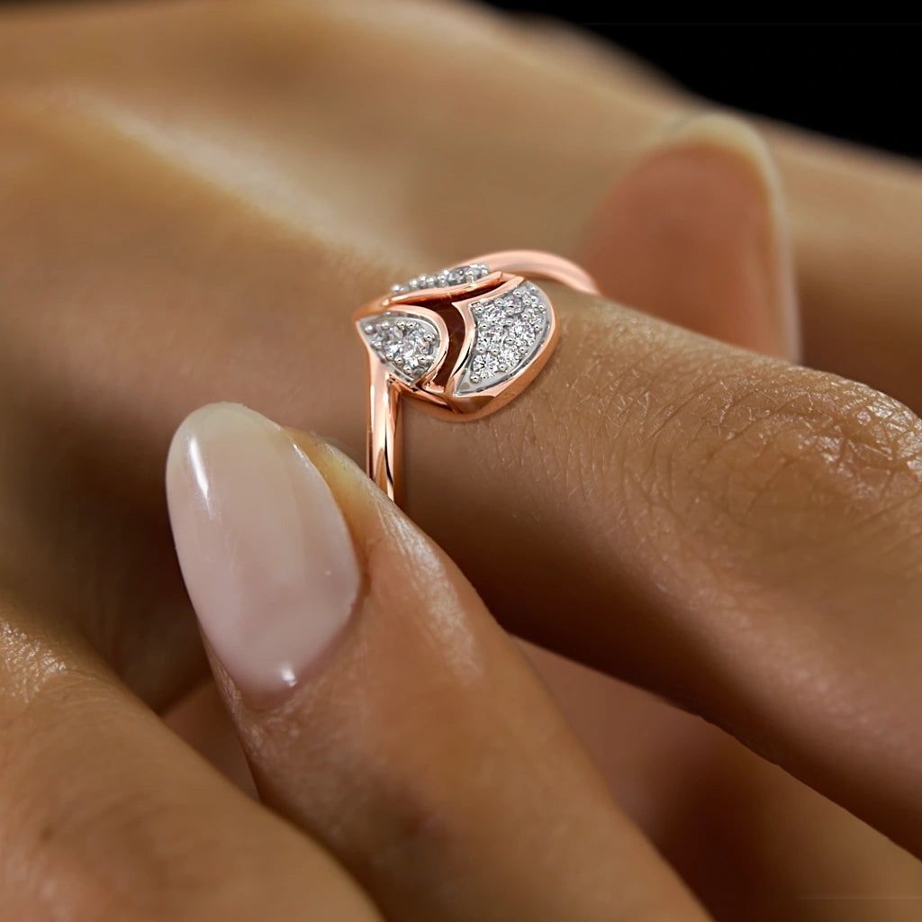 The Trois Lune Ring