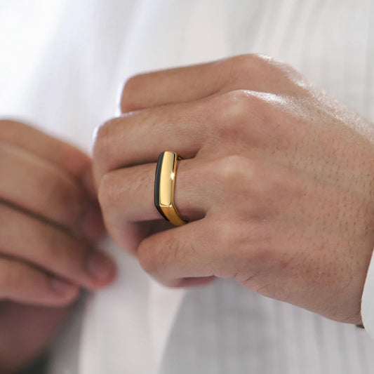 The Celest Arc Band Ring