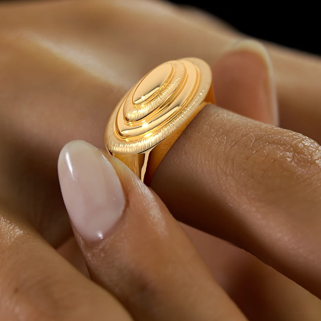 The Kole Statement Ring