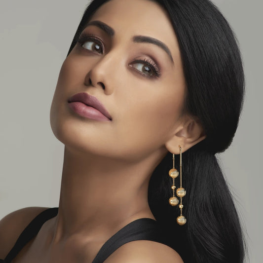 The Gilded Rebel Sui Dhaga Earrings