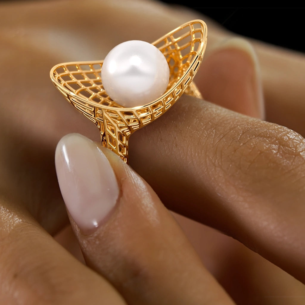 The Pearlbox Ring