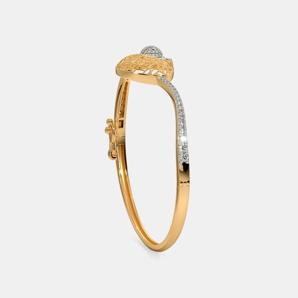 The Alizey Oval Bangle