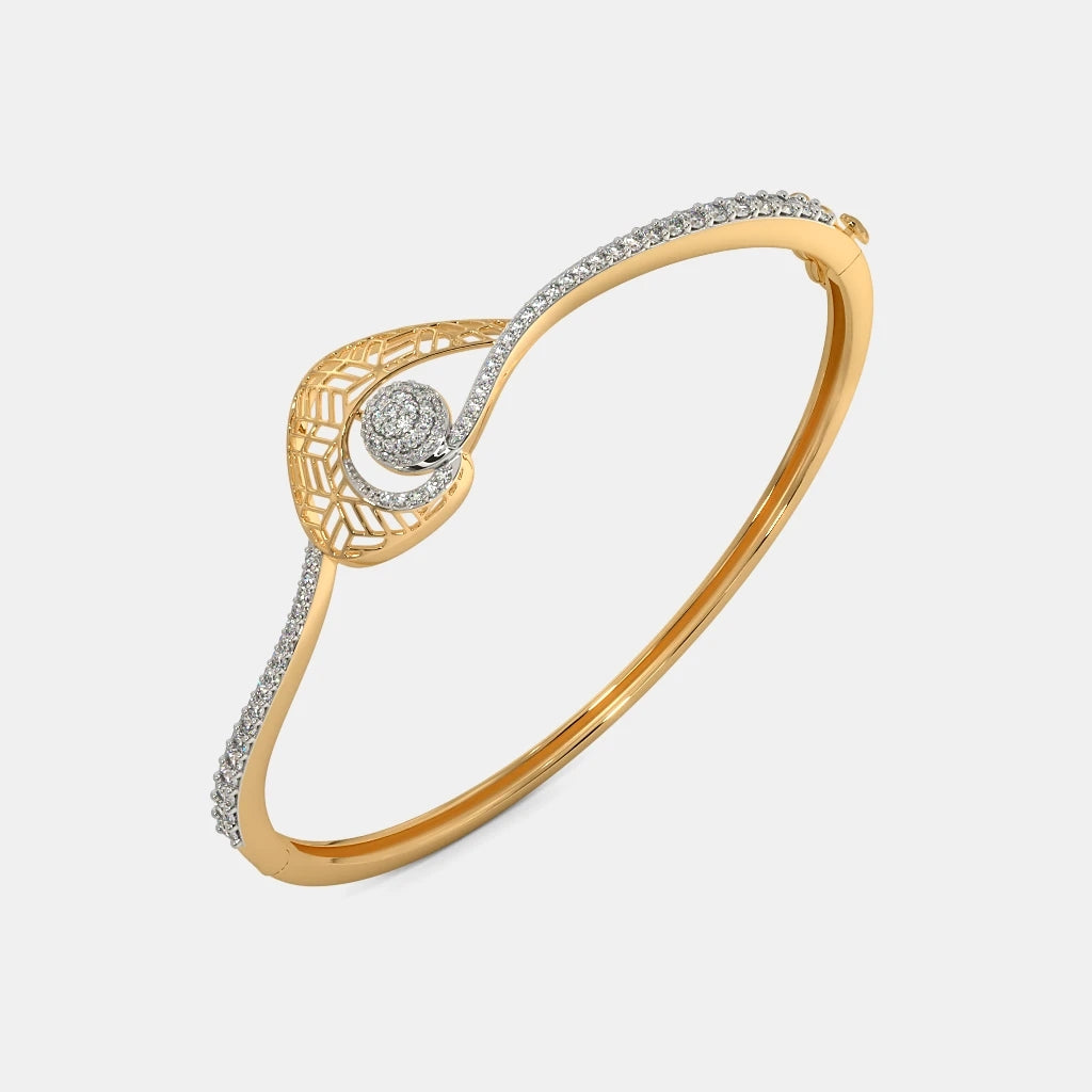 The Alizey Oval Bangle