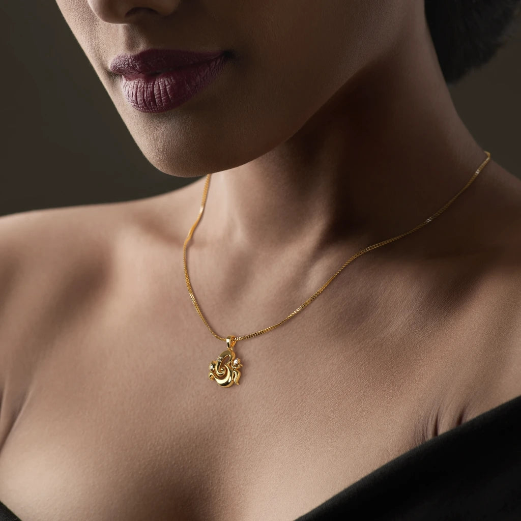 The Avighna Pendant